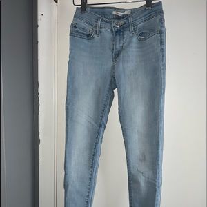 Levi’s Jeans
